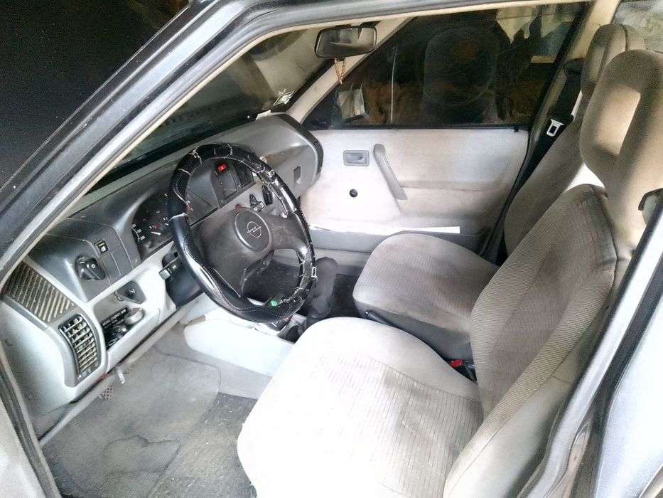 Corsa A Sedan 1.2 — photo 5
