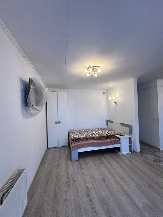 Здається 1-кімнатна квартира в центрі на початку вулиці Коновальця