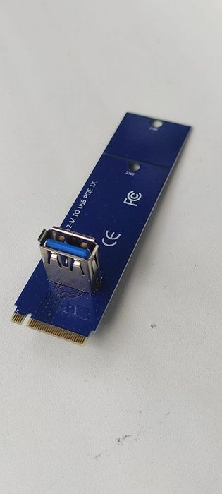 Кнопка включения и перезагрузки компьютера со световой индикацией