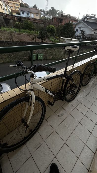 Lote de 2 Bicicletas de Montanha – Ideal para Lazer