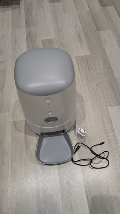 Podajnik karmy Petoneer Nutri Smart Feeder dla psa/kota