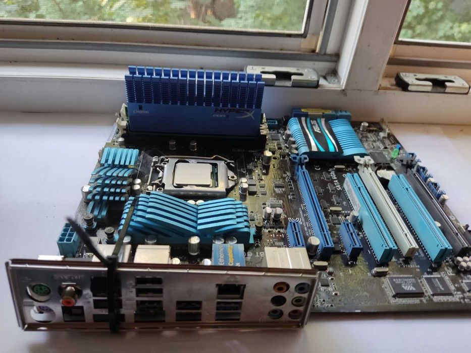 Комплект Core i7 2600, ASUS P8 P67 PRO s1155, 8GB DDR3 Kingston HyperX