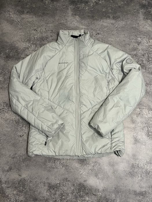 Легкий пуховик  Mammut