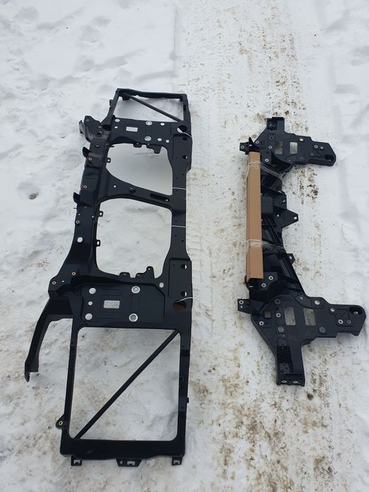 Tesla Model S Plaid телевизор Тесла Модел С  установочная панель