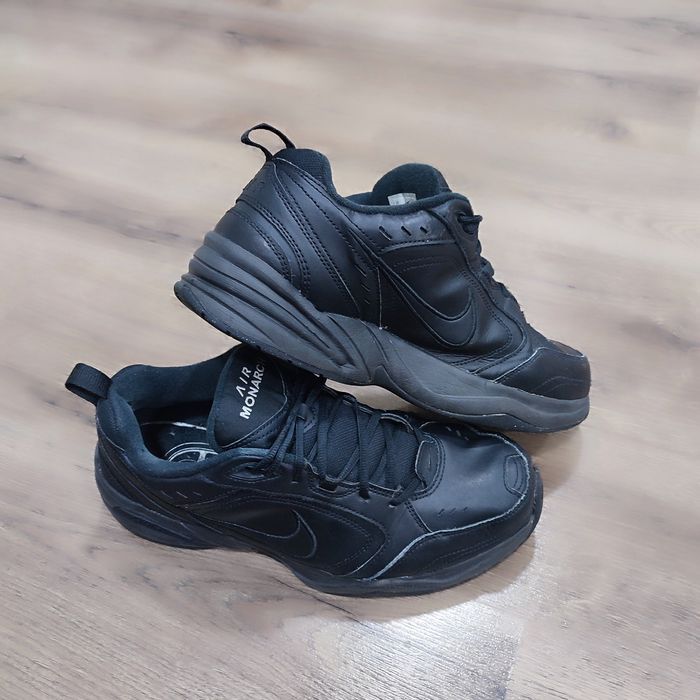 Кросівки Nike Monarch IV  46 розмір