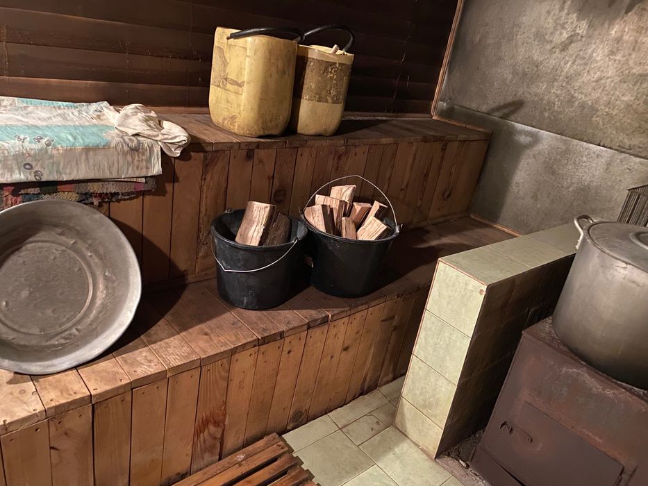 Продаж приватного житла в селі