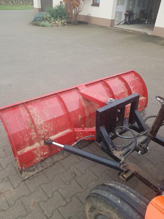 Pług do odsnieżania do ursusa c330