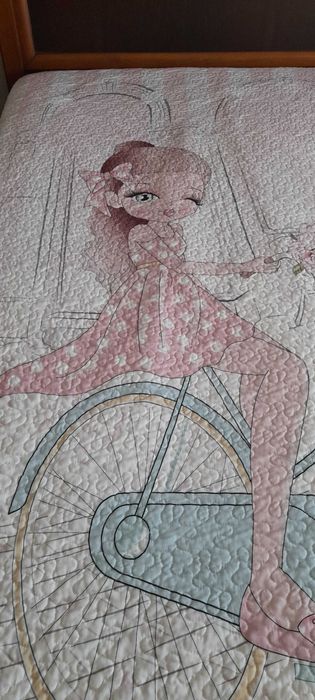 Colcha Infantil em tons rosa para menina