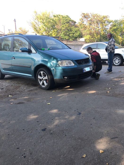 Volkswagen Touran 1.9tdi