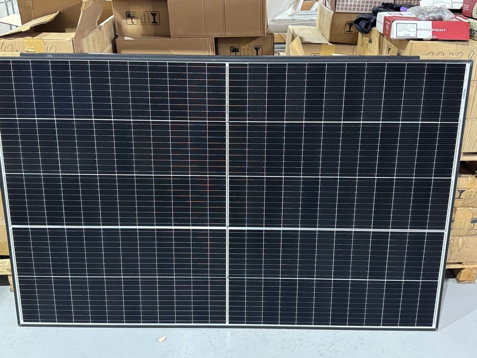 Сонячні панелі  640 w