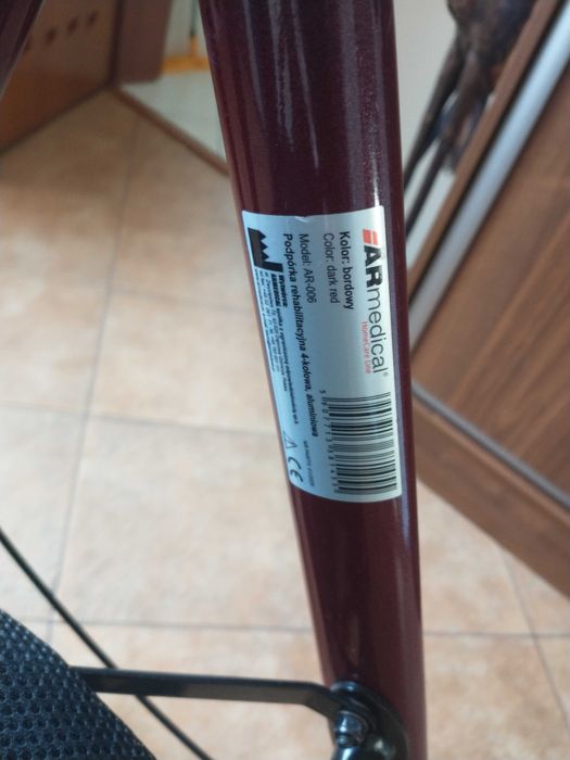 Podpórka rehabilitacyjna 4kołowa aluminiowa.