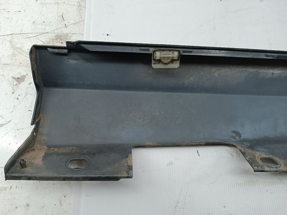 Embaladeira Plástica Esquerdo - MERCEDES-BENZ C-CLASS (W204) | 07 - 15