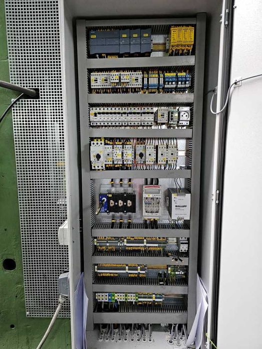 Prasa hydrauliczna Muller 160 ton