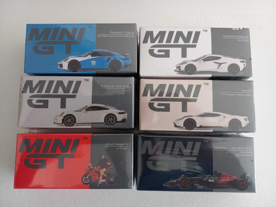Mini GT 1/64 Miniaturas Colecionáveis Diecast - Varios Modelos