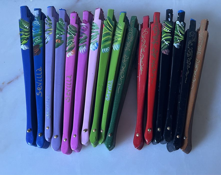 Leques NOVOS grandes pintados à mão - 23 cm