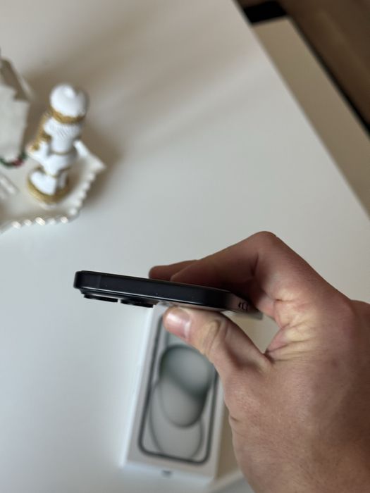 iPhone 15 BLACK 128GB