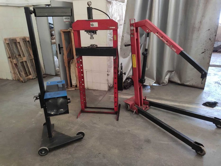 Продаж обладнання  СТО б/у   в м. Рівне Ровно