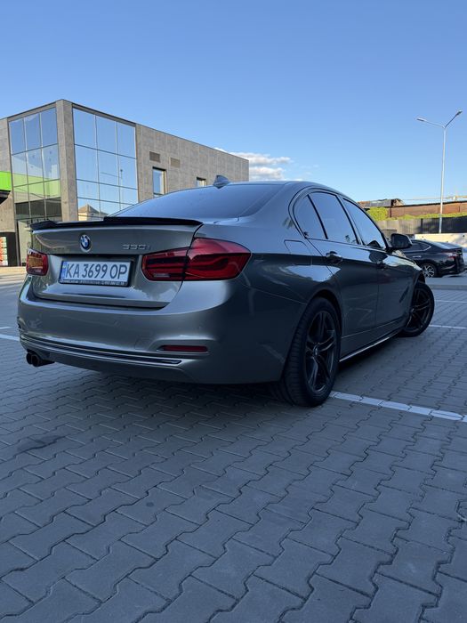 BMW 3 Series 2017 VIN WBA8B9G33HNU57141 фото оголошення 10 з 13