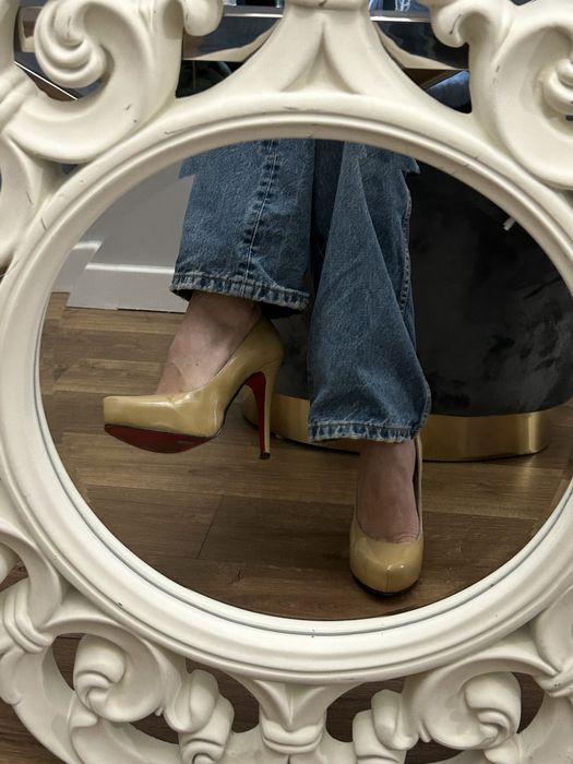 Buty na szpilce louboutin 37