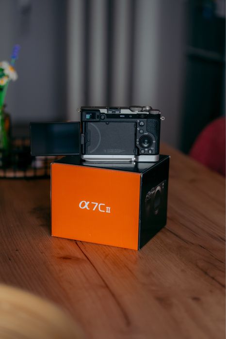 Sony a7CII + base smallrig