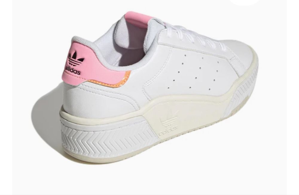 Білі кросівки ADIDAS ORIGINALS "Court Tourino Bold". (36 розмір)