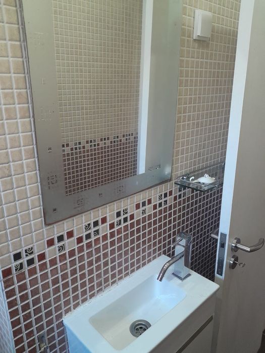 Vende-se T2 na pontinha