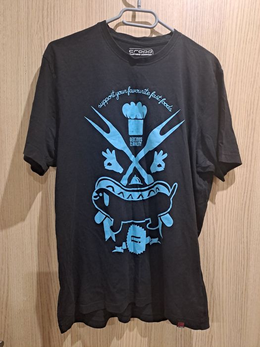 (320) T-shirt męski r.L Cropp
