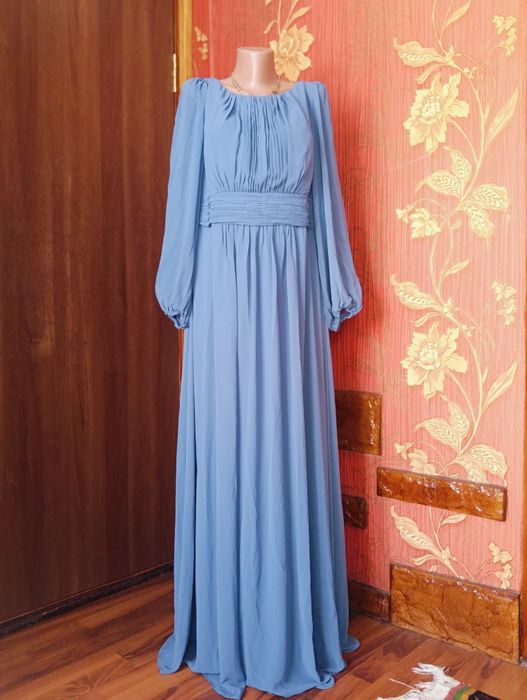 Вечірня сукня 46-52