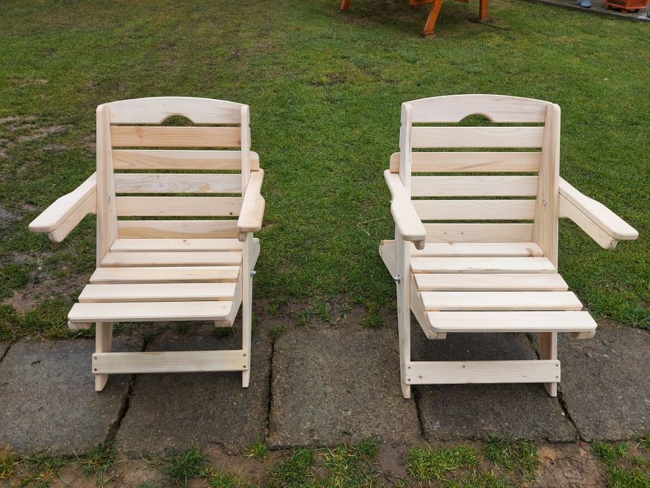 Krzesła ogrodowe drewniane