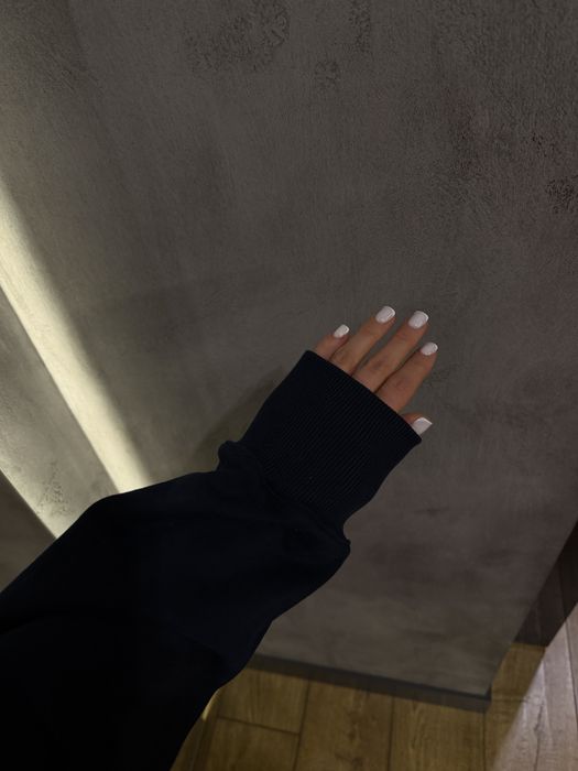 Жіноче зіп худі WEEKEND club Ace 044garden alo yoga skims the7heaven