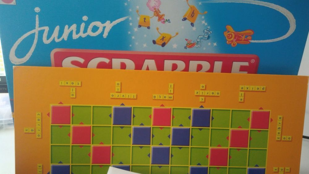 Scrabble Junior jogo