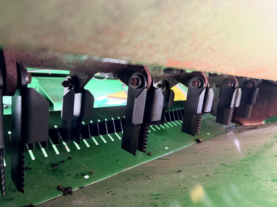 John Deere s690 , комбайн