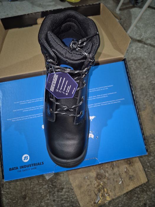 Buty BATA robocze krotkie i dlugie