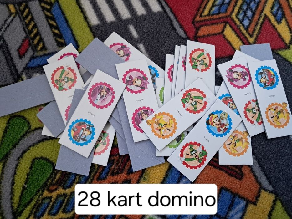 Duże pudełko puzzle 30 + memo + domino
