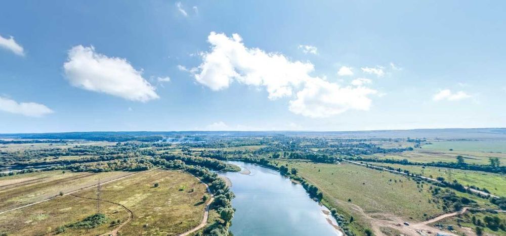 Продам землю 0,82 га  біля Дністра Івано-Франк обл.