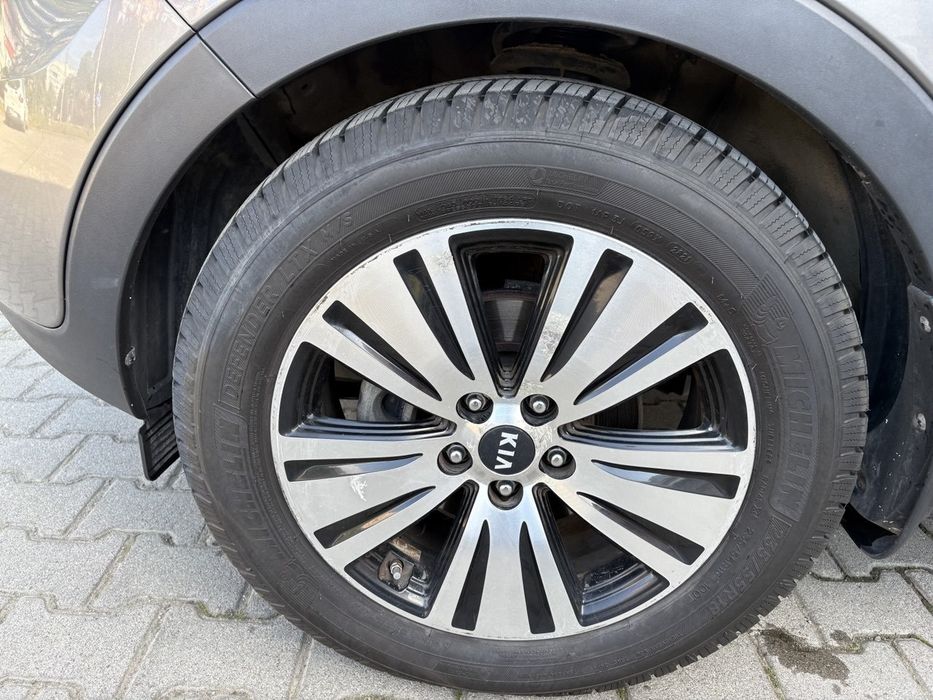 Продам авто КІА Sportedg