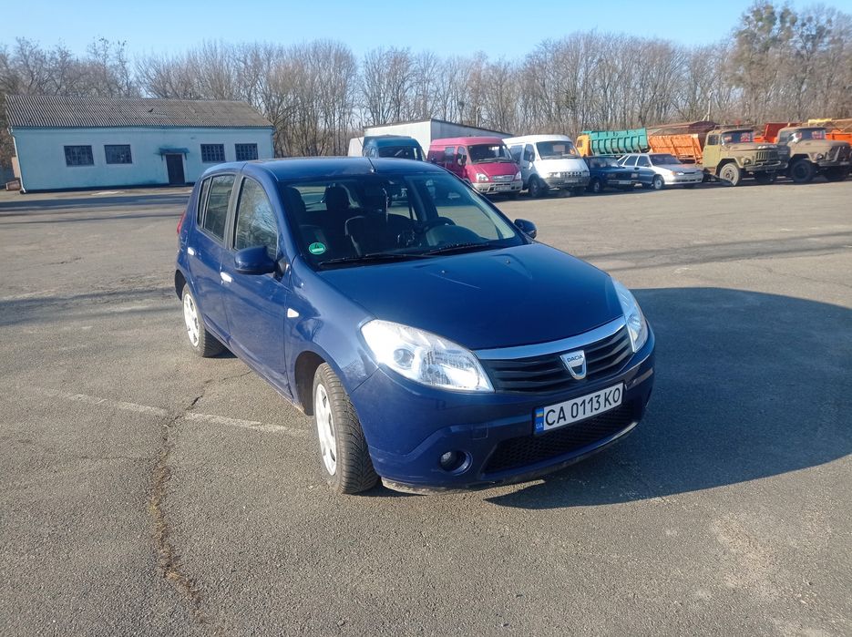 DACIA Sandero 1.4 MPI Laureate