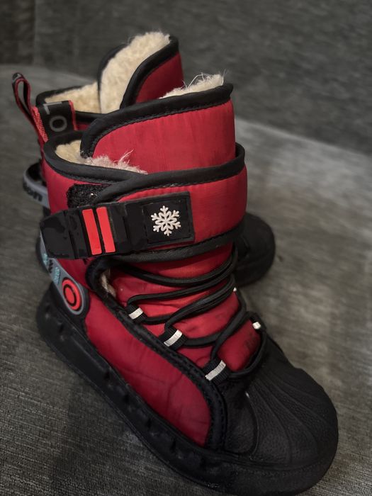 Продам зимові чобітки на овчині