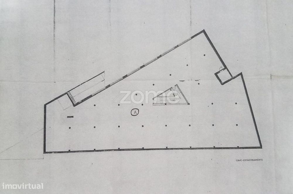 Comércio, oportunidade de investimento no Centro Comercial Barrosel...