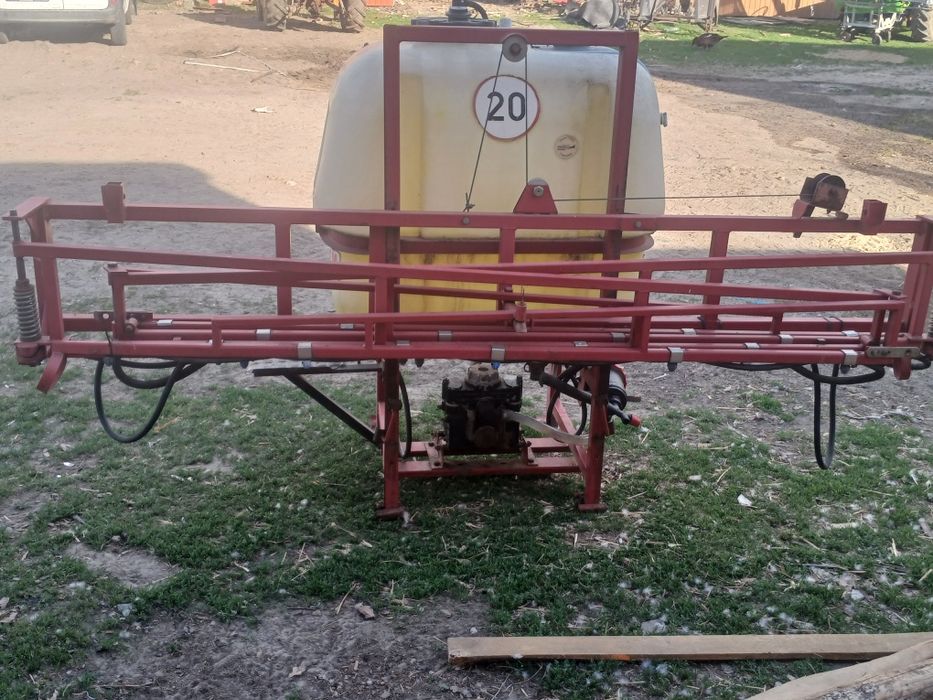 Opryskiwacz TL 412  400L