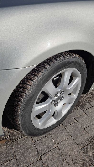 Toyota Avensis 2005