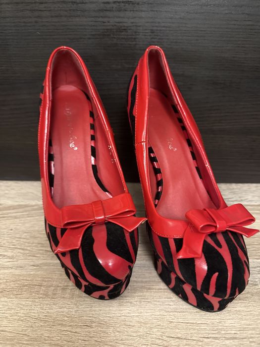 Szpilki czółenka czerwone Pool Dance 38 kokardki