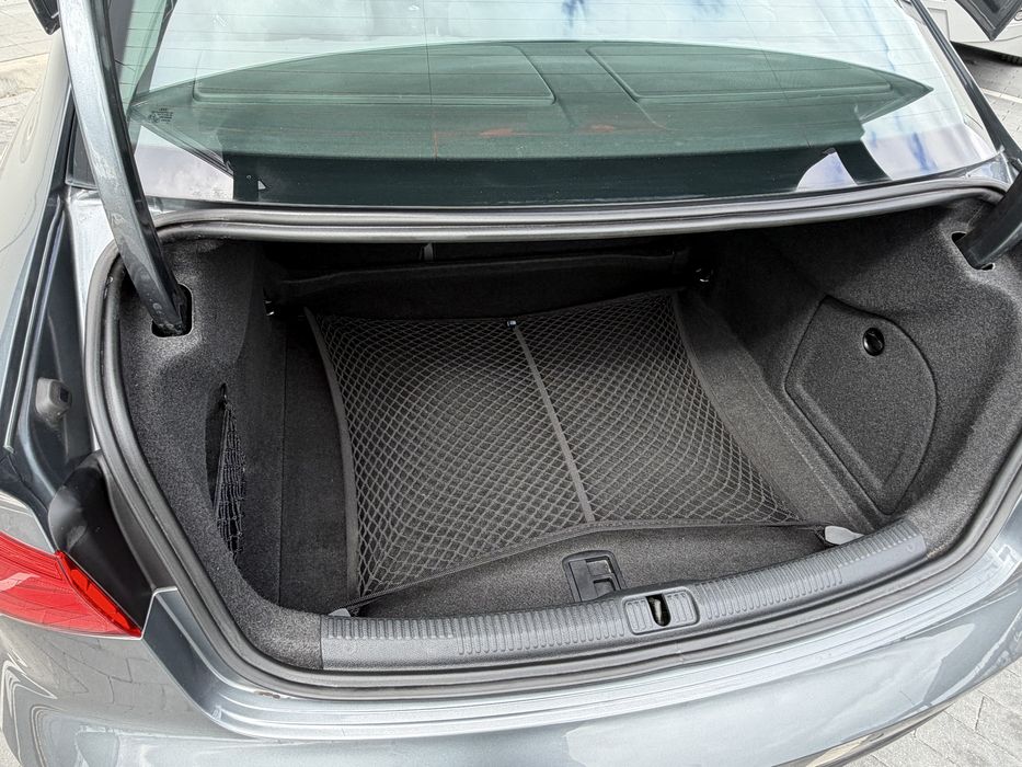 Audi A3 Limousine 2.0 TDI 150 cv Nacional