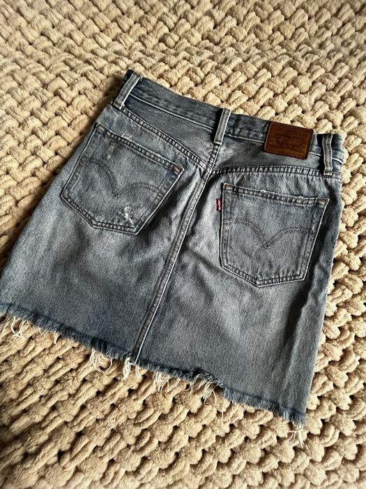 Джинсова спідниця Levi’s Premium