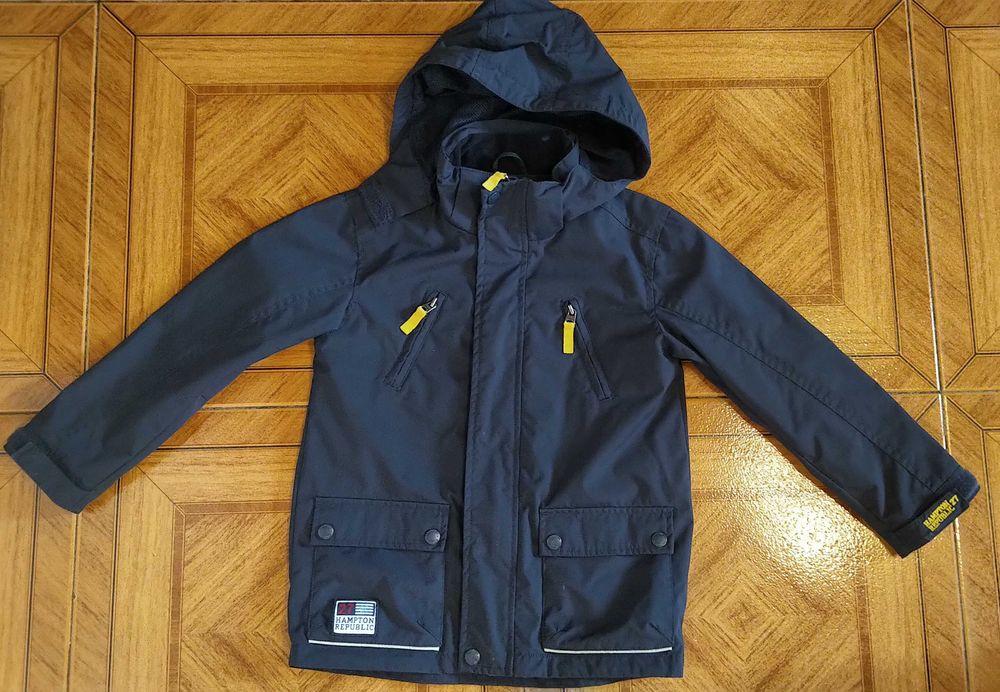 Классная детская куртка Hampton Republic на 128 см