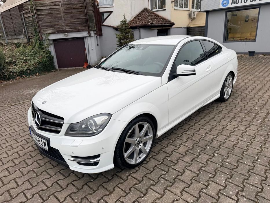 Mercedes-Benz Klasa C Pakiet AMG ! Śliczny ! Europa !