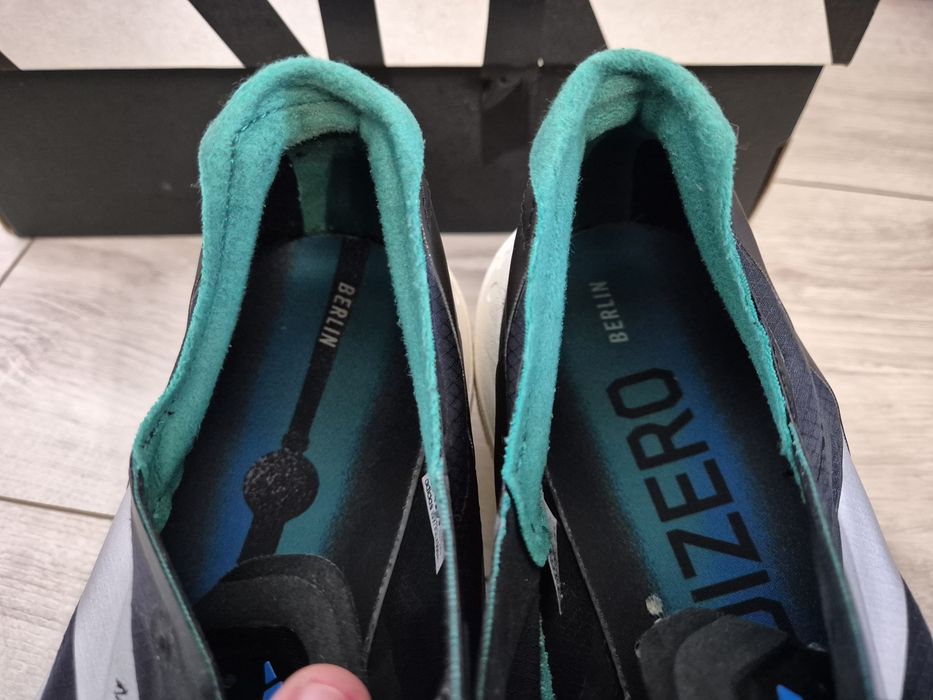 Buty męskie do biegania Adidas Adizero Adios Pro 4 rozmiar 43 1/3.