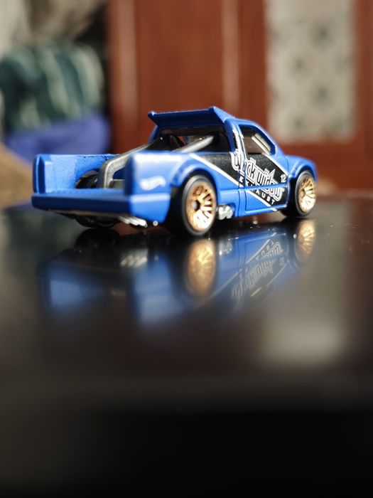 Продам Hot wheels машинки