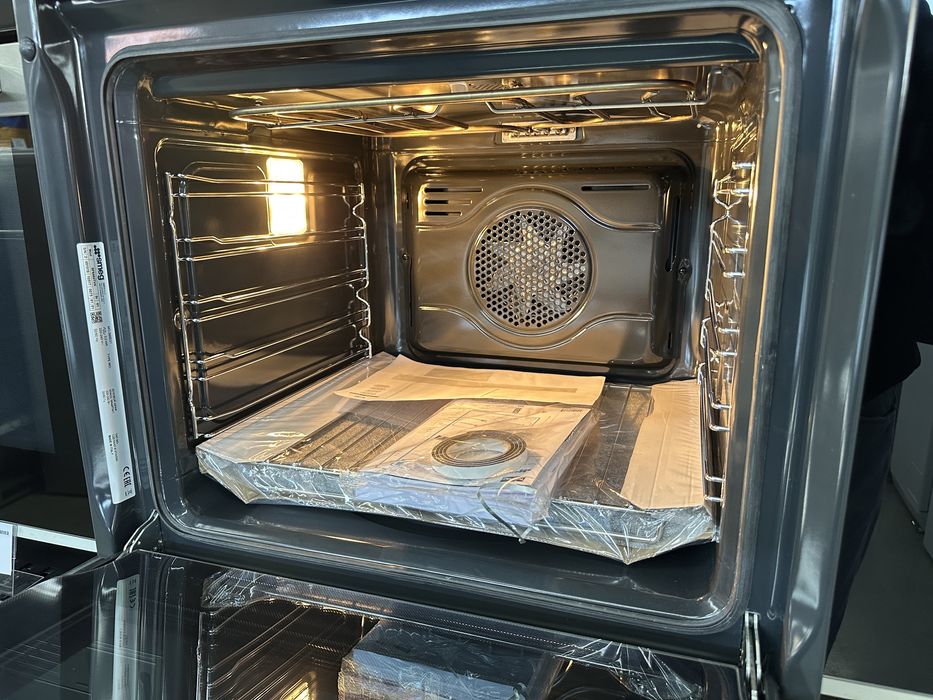 Нова духова шафа SMEG SF6402TVX духовка смег