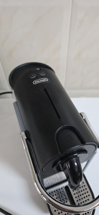 Máquina café Delonghi Pixie